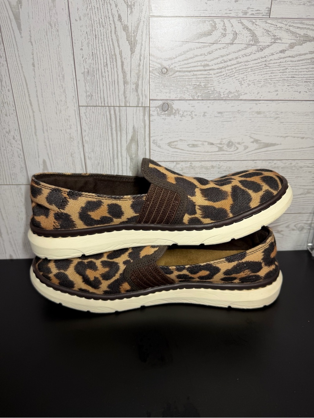 Ariat Leopard Print Slip-On Shoes Women’s US 8B Comfort Casual Sneakers - Picture 5 of 14
